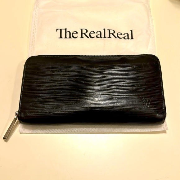 Louis Vuitton Handbags - Louis Vuitton 2011 Epi Leather Black Zippy Wallet